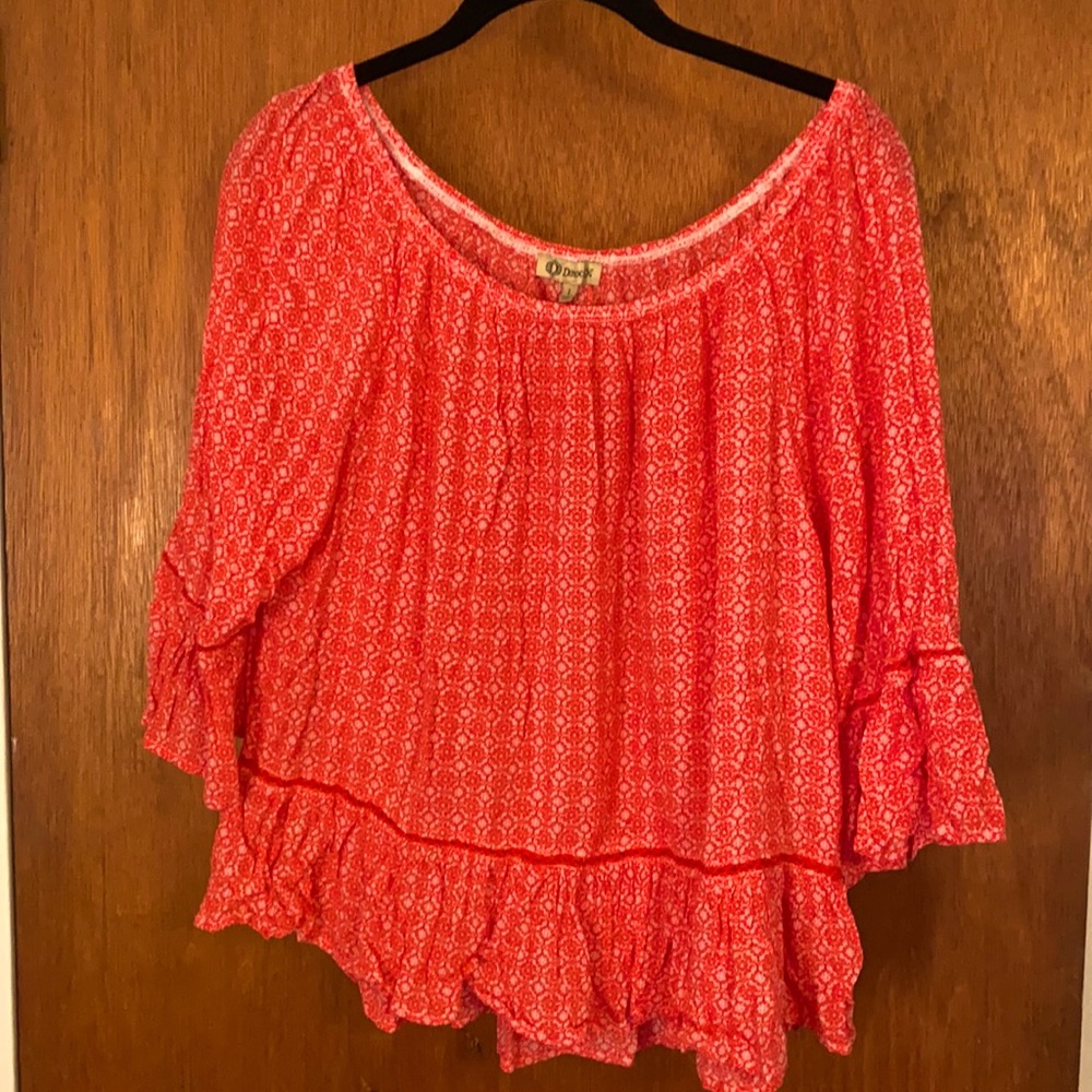 Red Democracy 3/4 sleeve blouse